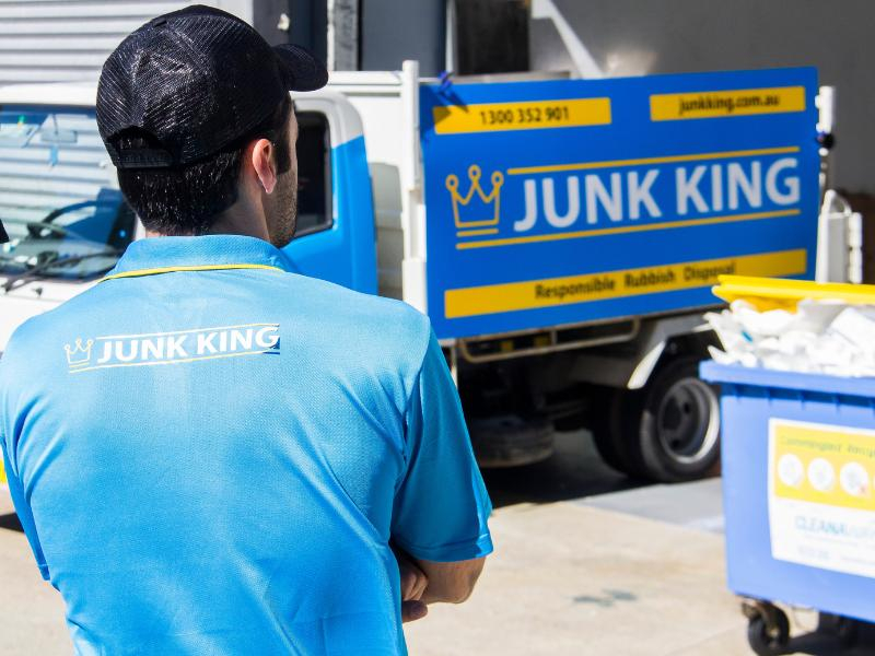 Garage Rubbish Removal in Pleasure Point