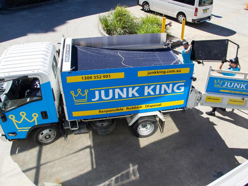 End of Lease Rubbish Removal in Dolans Bay